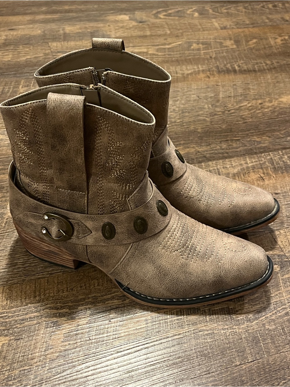 Natural Reflections Kaylee Western Ankle Boots Tan - Size 9